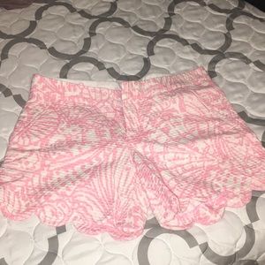 Lilly Pulitzer butter cup shorts